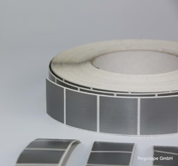 Zeige Details für F99603 Gewebestanzteil, 35 x 35 mm, quadrat, silber, 1-bahnig, 1.380 Stück pro Rolle Bild von F99603 Gewebestanzteil, 35 x 35 mm, quadrat, silber, 1-bahnig, 1.380 Stück pro Rolle