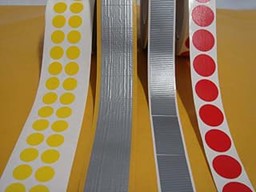 Zeige Details für F99603 Gewebestanzteil, 30 mm rund, farbig, 4.000 Stück pro Rolle, 2-bahnig auf der Rolle Bild von F99603 Gewebestanzteil, 30 mm rund, farbig, 4.000 Stück pro Rolle, 2-bahnig auf der Rolle