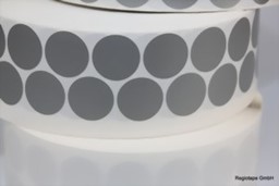 Zeige Details für F99603 Gewebestanzteil, 35 mm rund, 2-bahnig versetzt, silber, 4.000 Stück pro Rolle Bild von F99603 Gewebestanzteil, 35 mm rund, 2-bahnig versetzt, silber, 4.000 Stück pro Rolle