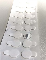 Bild von F607205 doppelseitige Klebepunkte, transparent. Acrylatschaum, 0,5 mm Dicke, 5.000 Stück pro Rolle